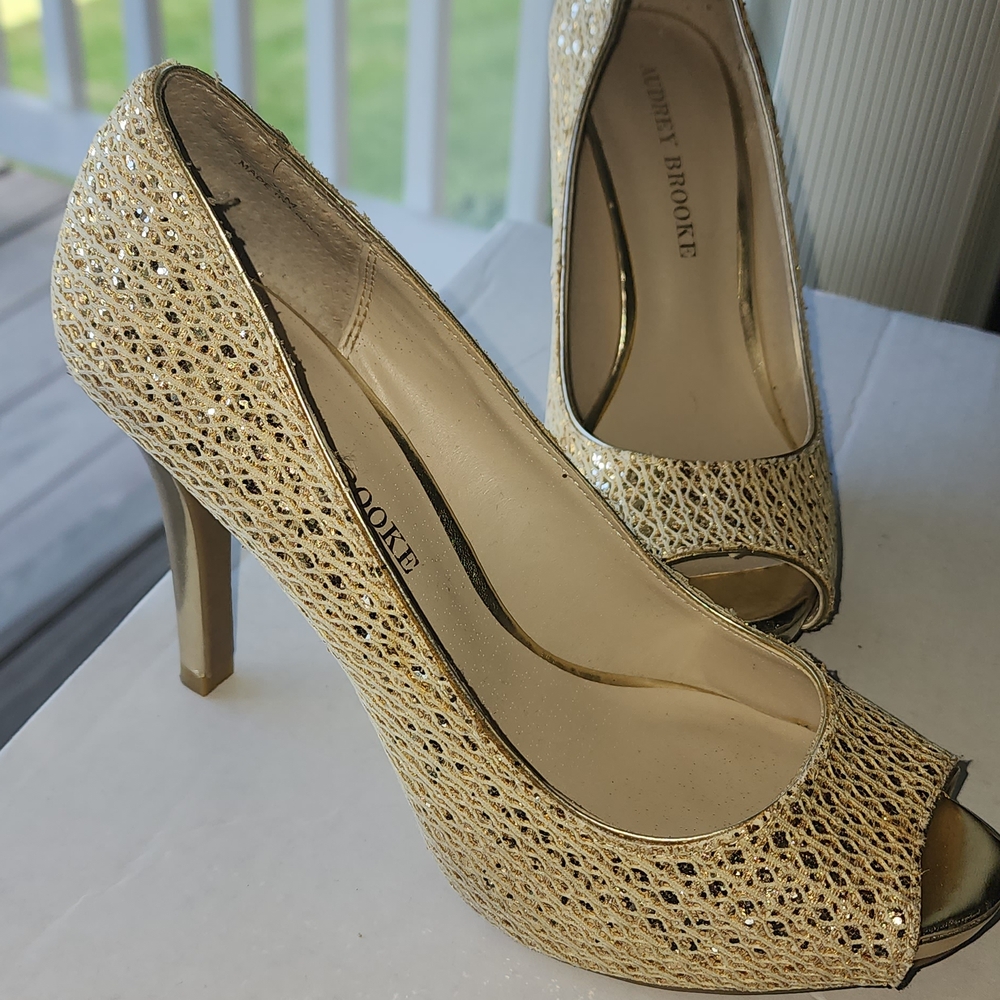 Audrey Brooke Gold Peep Toe Heels